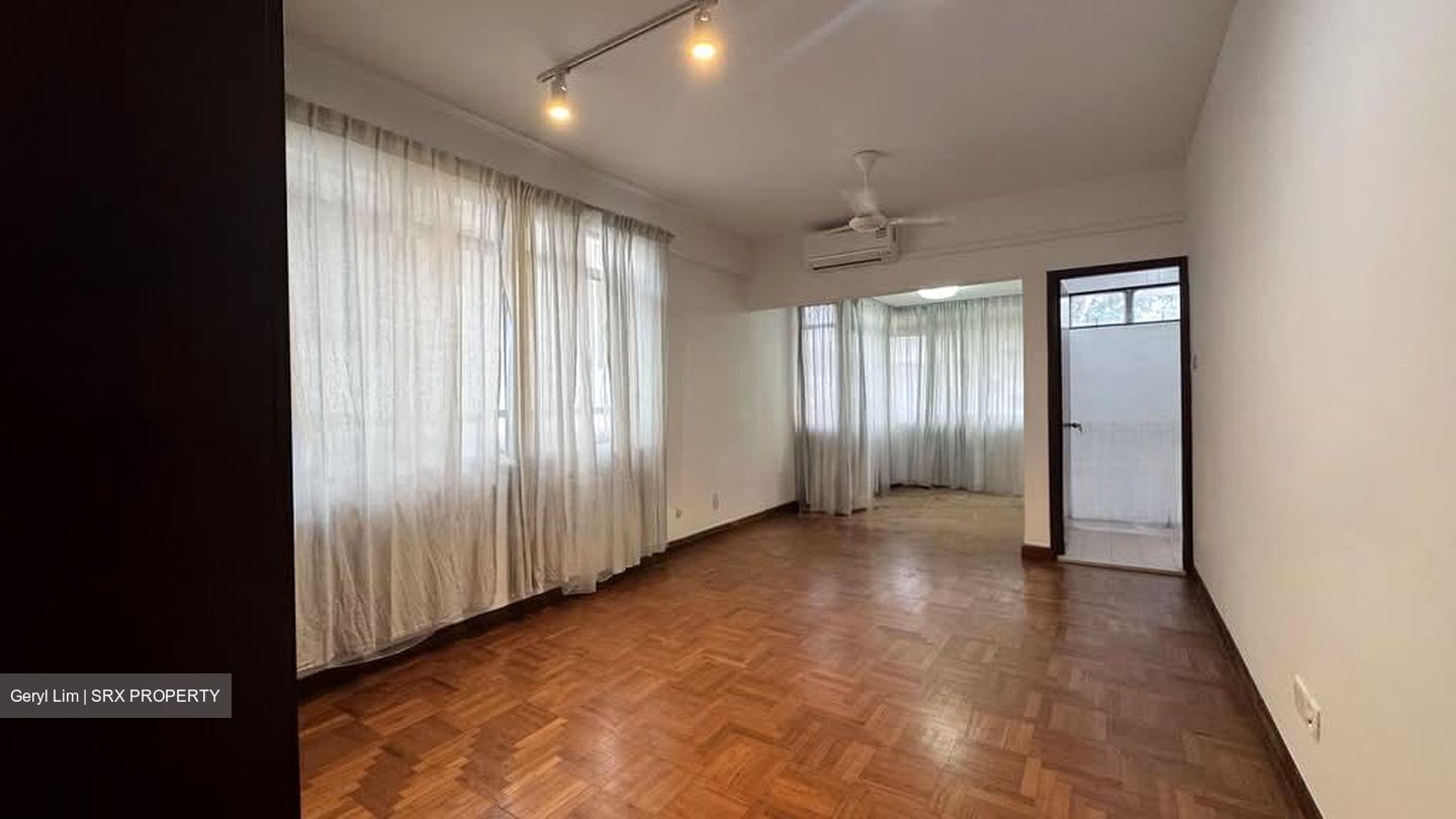 Coronation Road (D10), Semi-Detached #599779941